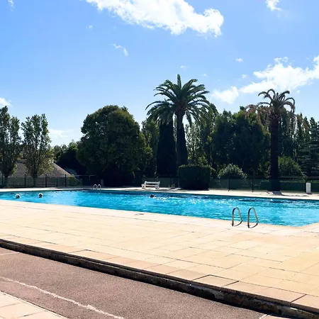 Cosy Avec Piscine La Napoule Apartament *